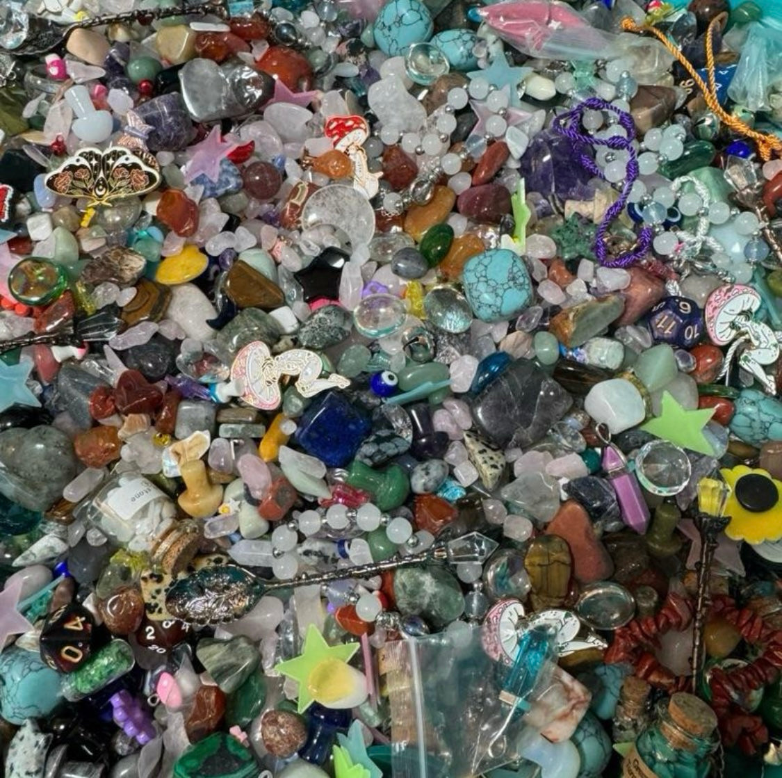 Fairy Witch Treasure Crystal Confetti