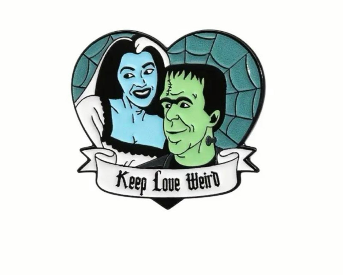 Spooky lovers enamel pins