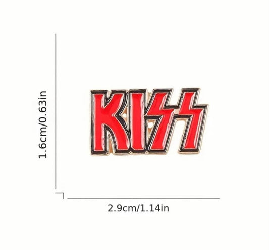 Kiss enamel pin