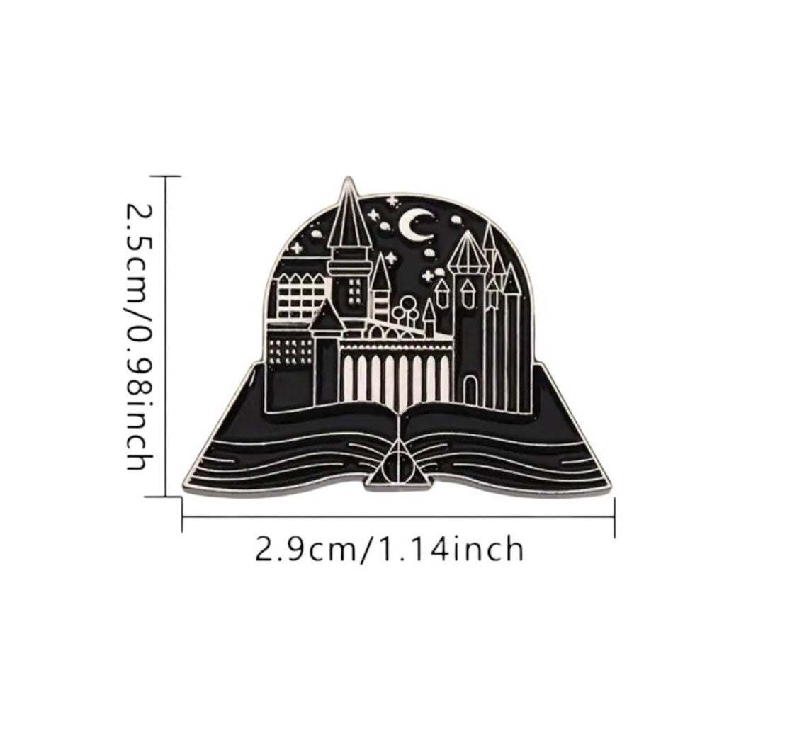 Wizard Harry P. Enamel pins