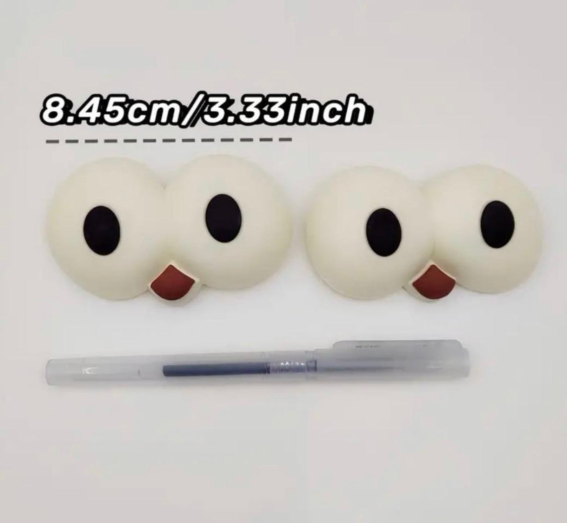 2 piece Cute and funny big eyes shoe charms