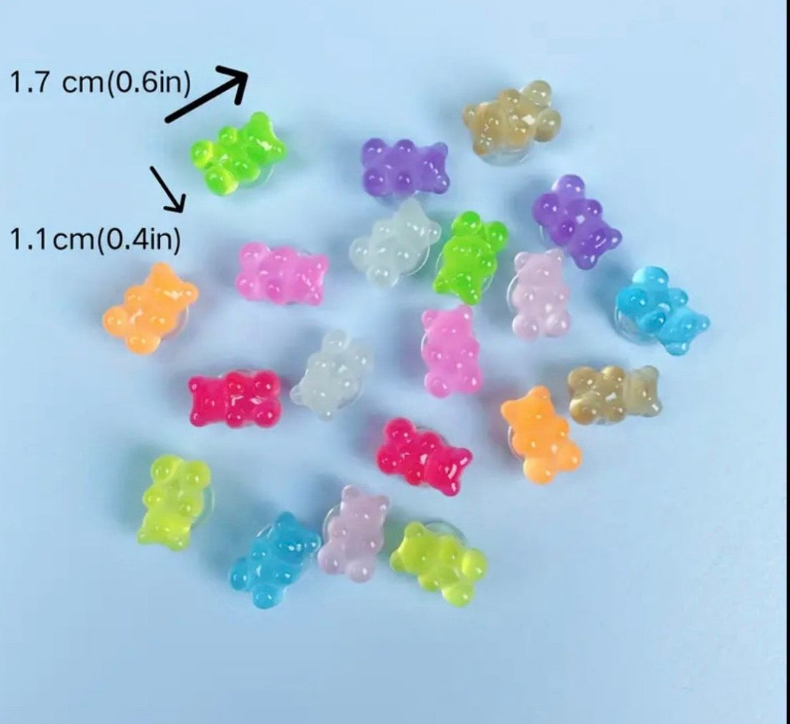Cute 12 piece bears shoe charms
