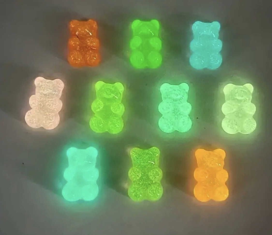 Cute 12 piece bears shoe charms